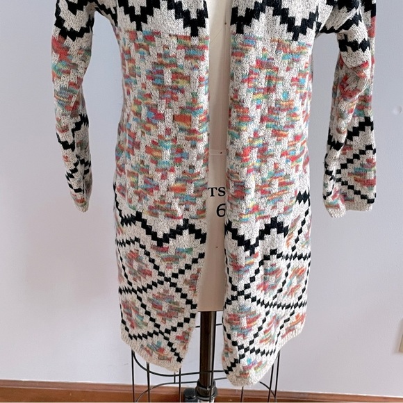 Debut Long Cardigan Duster Southwestern Graphic Sweater Open Front- Size Small - Picture 3 of 7